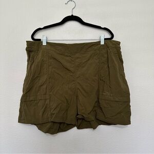 REI Olive Green Women's Athletic Shorts